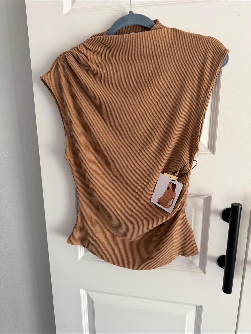 Nation Los Angeles Arielle Ribbed Sleeveless Top in Dubai XL